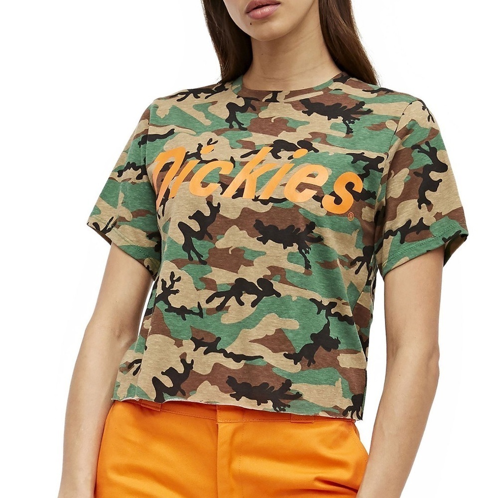 NWOT Women’s Dickies Camo Crop Top XS